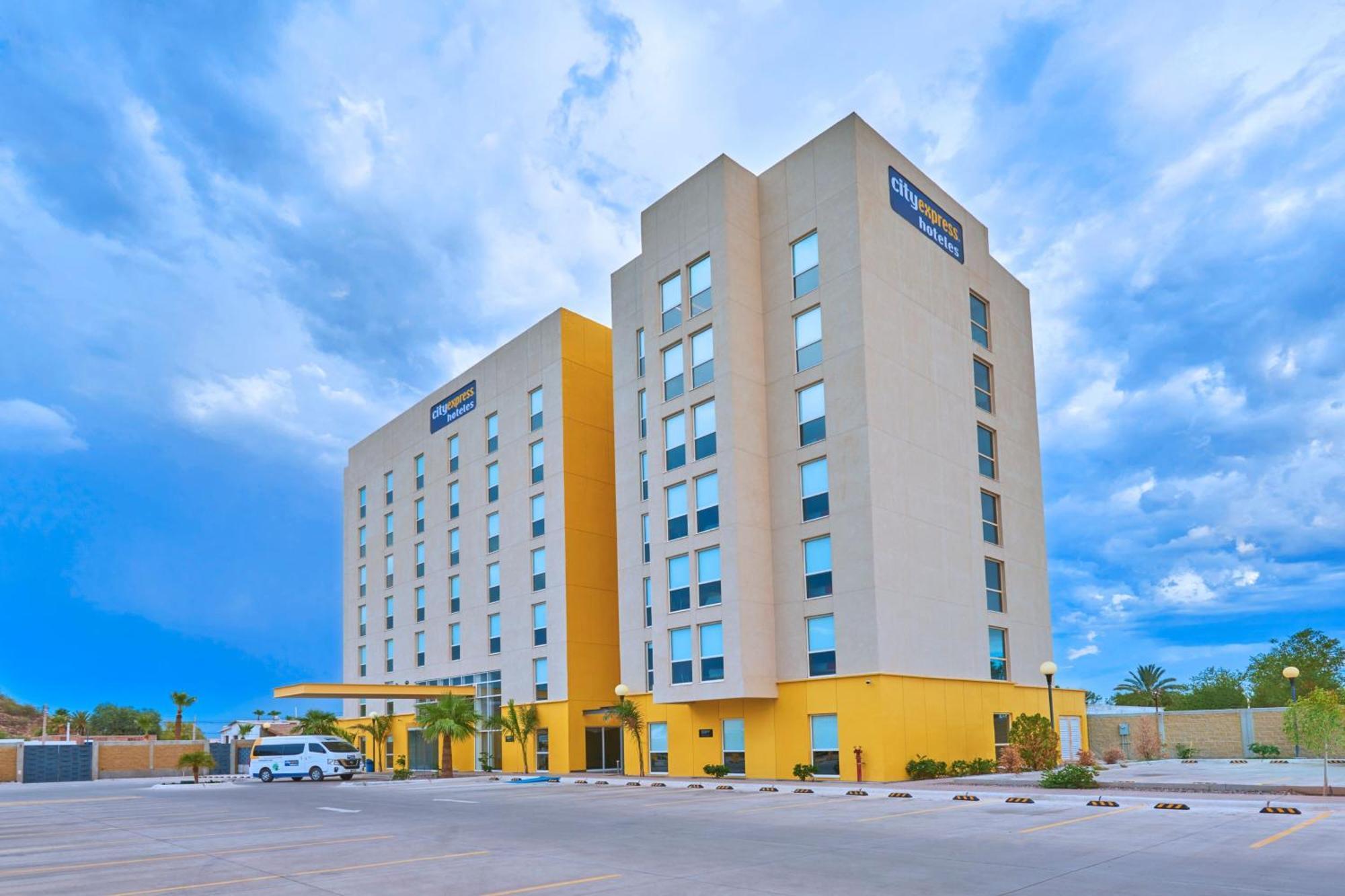 City Express By Marriott Caborca Heroica Caborca المظهر الخارجي الصورة