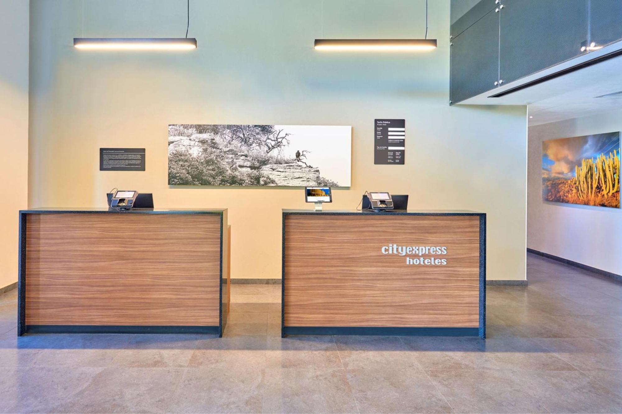 City Express By Marriott Caborca Heroica Caborca المظهر الخارجي الصورة